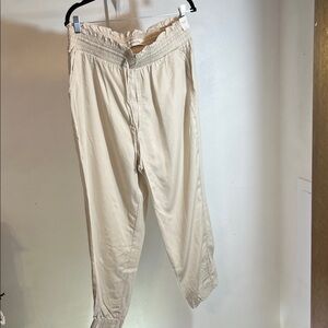 Abercrombie & Fitch Cream Joggers